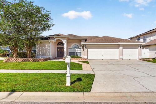 10007 Vista Pointe Dr, TAMPA, FL, 33635-6332 | Card Image