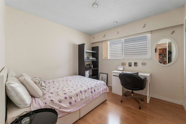 6135 Commercial Street, House other with 6 bedrooms, 3 bathrooms and 1 parking in Vancouver BC | Image 12