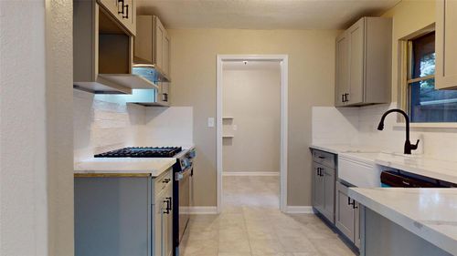 2235 Woodwind Way, League City, TX, 77573-2715 | Card Image