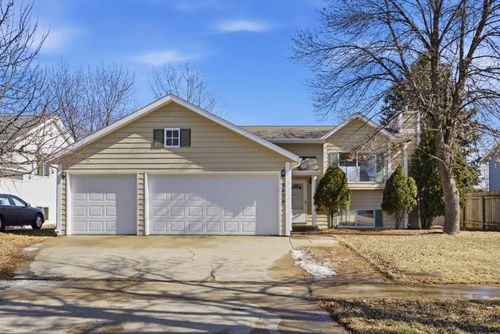 3474 18th St S, Fargo, ND, 58104-6533 | Card Image