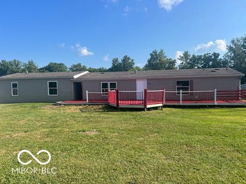 6751 E Bayou Rd, Darlington, IN, 47940-7093 | Card Image