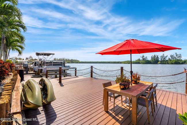 Feel like you are on top of the river | Image 65