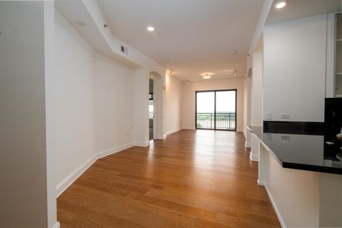 1108-717 S Riverside Dr, Memphis, TN, 38103 | Card Image