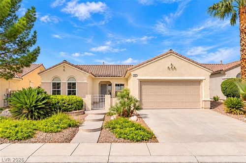 2862 Freedom Hills Dr, Henderson, NV, 89052-6889 | Card Image