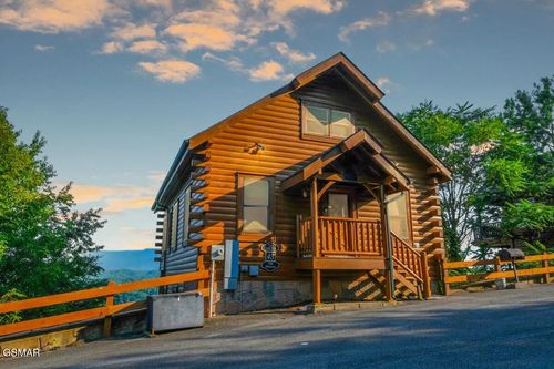 2971 Legacy Vista Dr, Sevierville, TN, 37876 | Card Image