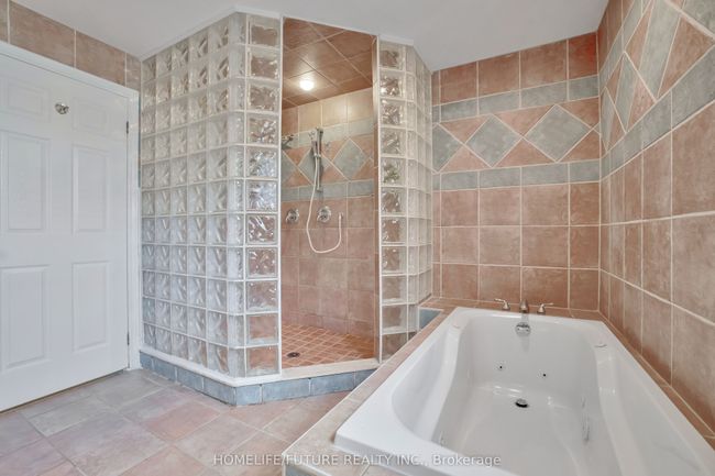 4738 Shadetree Crt, House other with 5 bedrooms, 3 bathrooms and 4 parking in Windsor ON | Image 22