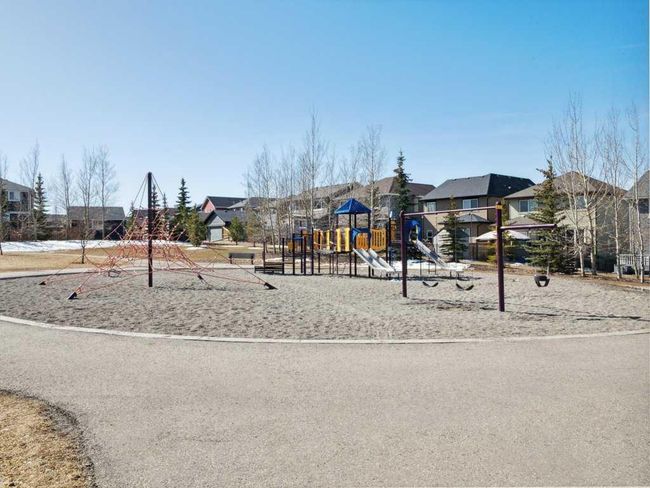 169 Evansridge Circle Nw, Home with 3 bedrooms, 2 bathrooms and 2 parking in Calgary AB | Image 36