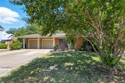 606 E Liberty Ave, Round Rock, TX, 78664-5349 | Card Image
