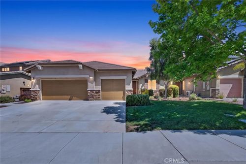 32453 Shadow Canyon Trail, Wildomar, CA, 92595 | Card Image