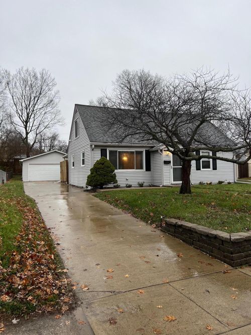 1659 Strader Dr, Lexington, KY, 40505-4025 | Card Image