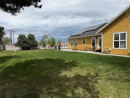 95 Arrowhead Trl, Bozeman, MT, 59718-7566 | Card Image