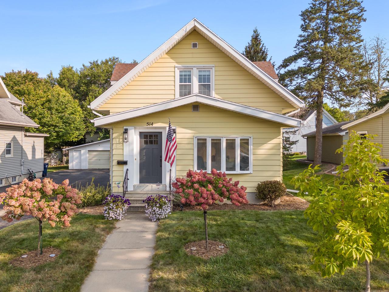 Maple St, Horicon, WI 53032