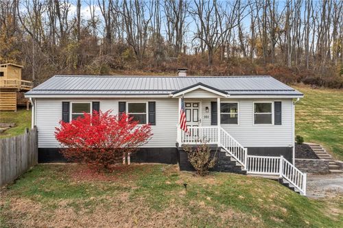 161 Petroleum Ave, Claysville, PA, 15323-1304 | Card Image