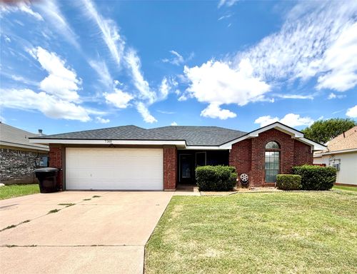 7310 Glenna Dr, Abilene, TX, 79606-5374 | Card Image