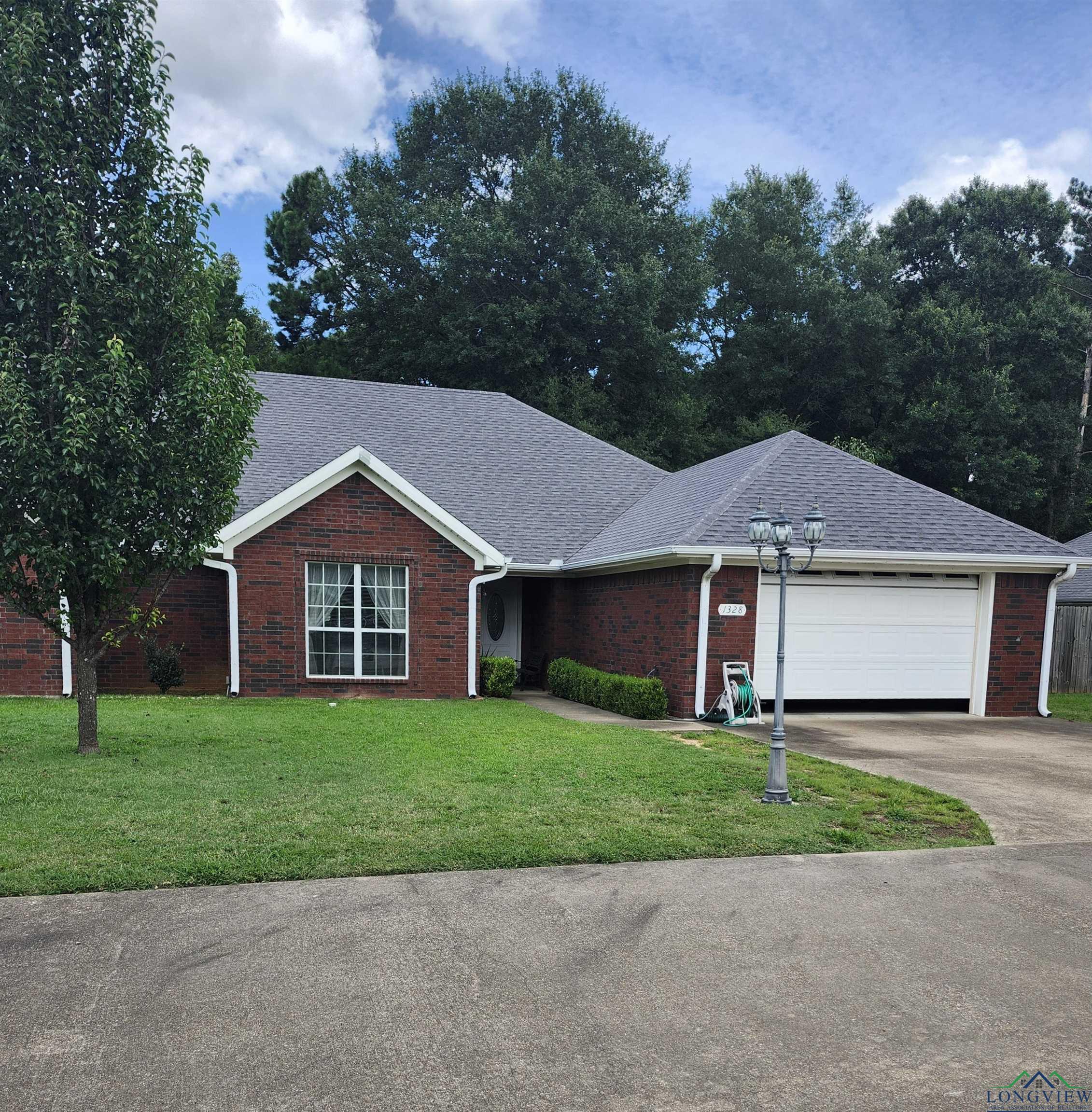 Cherokee Trce, Gilmer, TX 75644