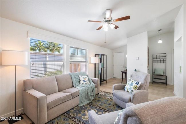 67 - 10936 E Apache Trl, House other with 2 bedrooms, 2 bathrooms and null parking in Apache Junction AZ | Image 6