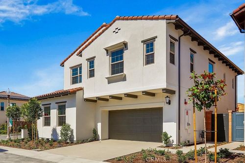 228 Birdseye, Irvine, CA, 92618-3535 | Card Image