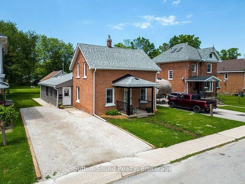 872 5th Ave W, Owen Sound, ON, N4K5A4 | Card Image