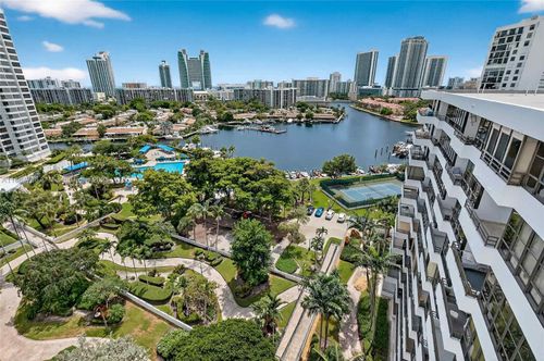 apt-1001-500 Three Islands Blvd, Hallandale Beach, FL, 33009-2841 | Card Image