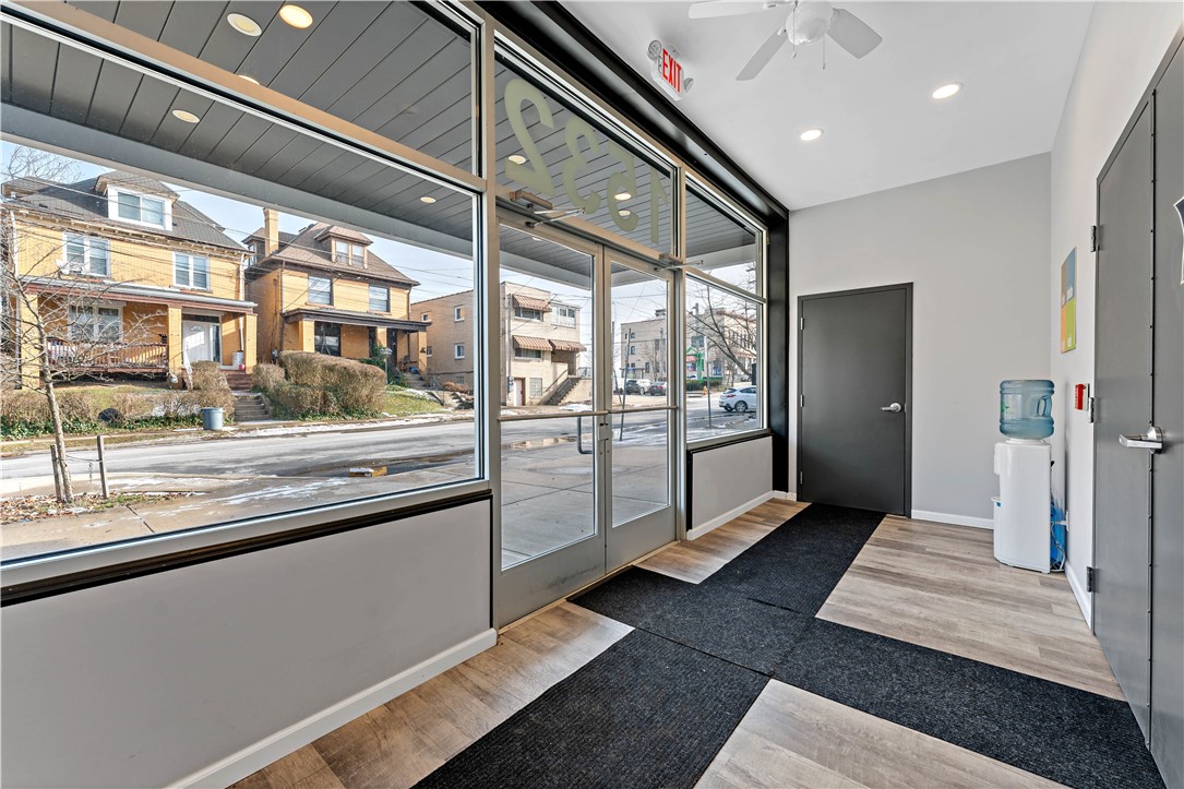 Commercial Lease in Beechview 2