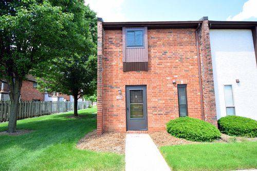 20-20 King Arthur Court, Westerville, OH, 43081 | Card Image