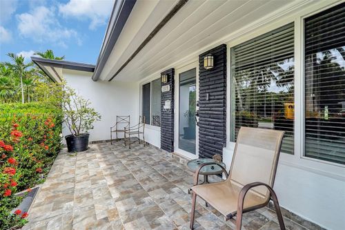 1319 Buchanan St, Hollywood, FL, 33019-1022 | Card Image