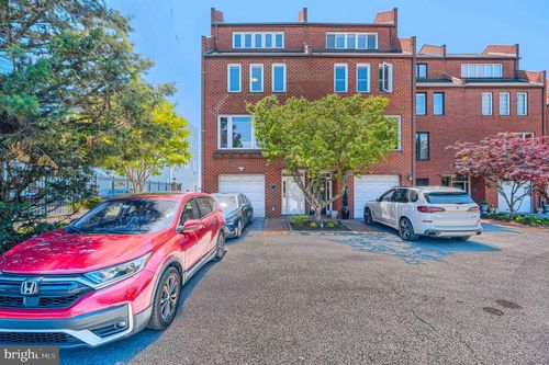 2439 Boston St, Baltimore, MD, 21224-4734 | Card Image