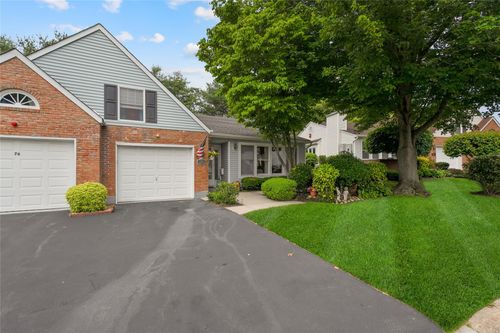 78-78 Hearthside Dr, Mount Sinai, NY, 11766-2611 | Card Image