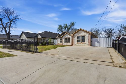 3021 Springview Ave, Dallas, TX, 75216-4842 | Card Image
