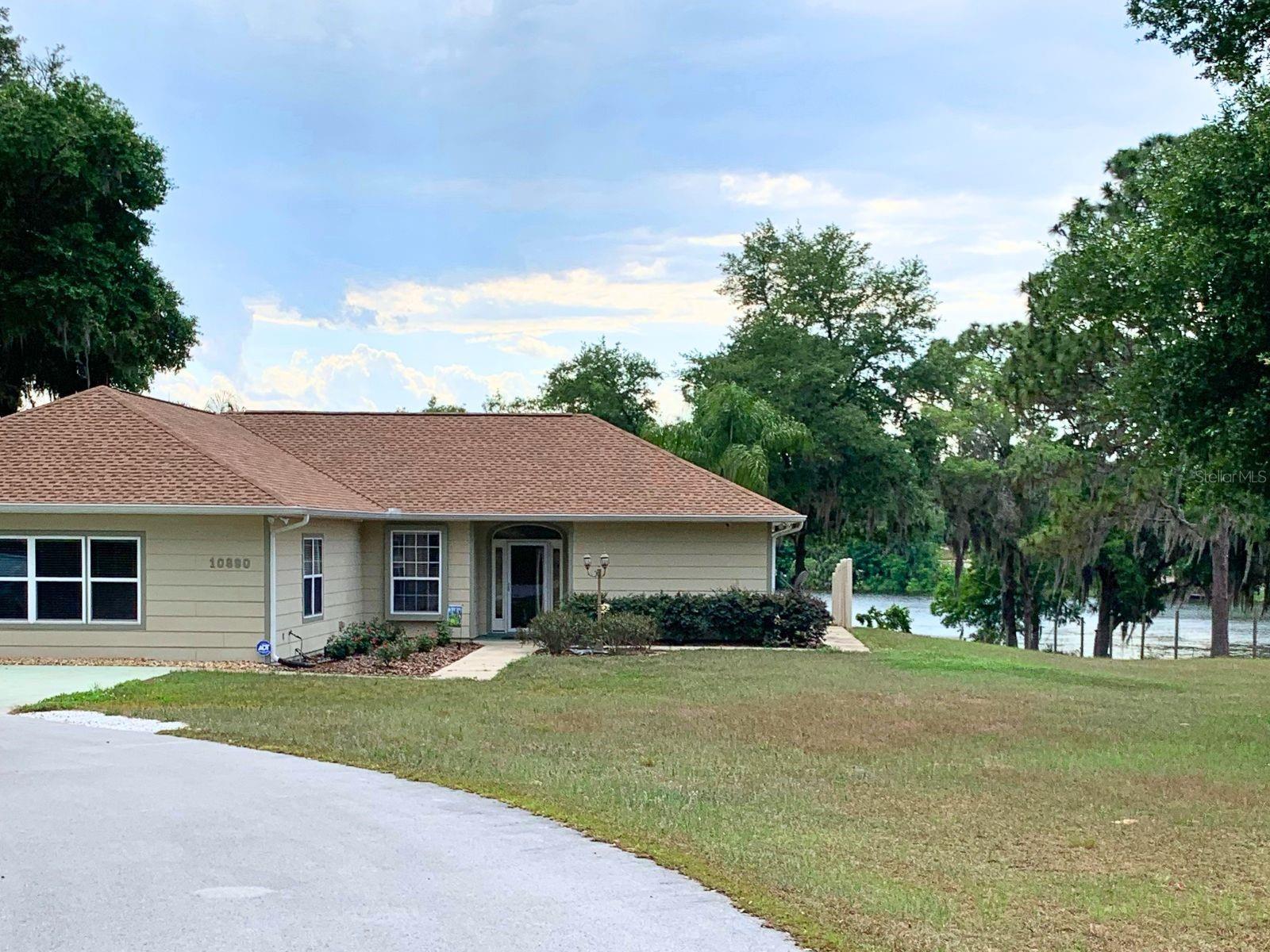 160th Court Rd, Ocklawaha, FL 32179