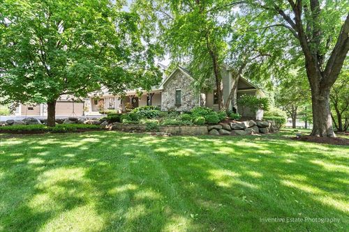 6N729 Old Homestead Rd, St. Charles, IL, 60175-6134 | Card Image