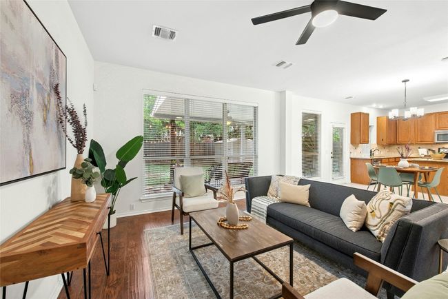 11024 Mint Julep Dr, House other with 3 bedrooms, 3 bathrooms and 4 parking in Austin TX | Image 6