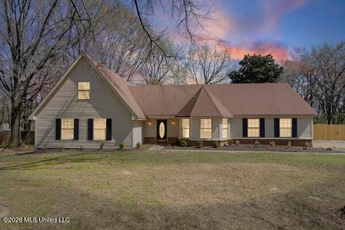 7060 Timber Trl, Southaven, MS, 38672-8030 | Card Image