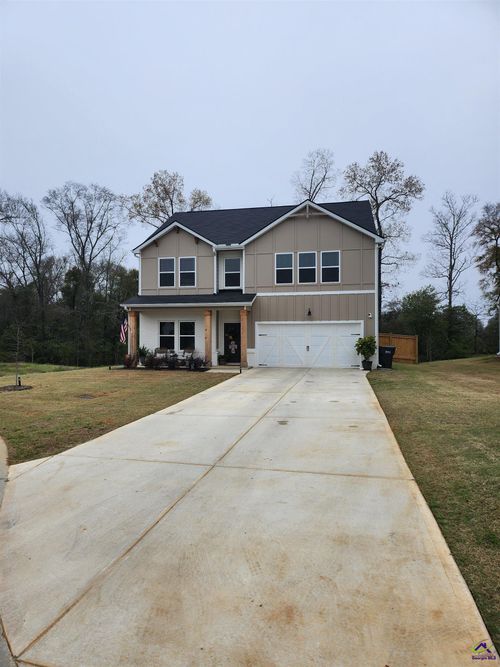 106 Corn Field Cir, Perry, GA, 31069-9892 | Card Image