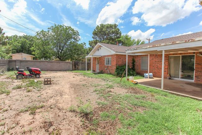2608 E 24 Th St, House other with 3 bedrooms, 3 bathrooms and 2 parking in Big Spring TX | Image 38