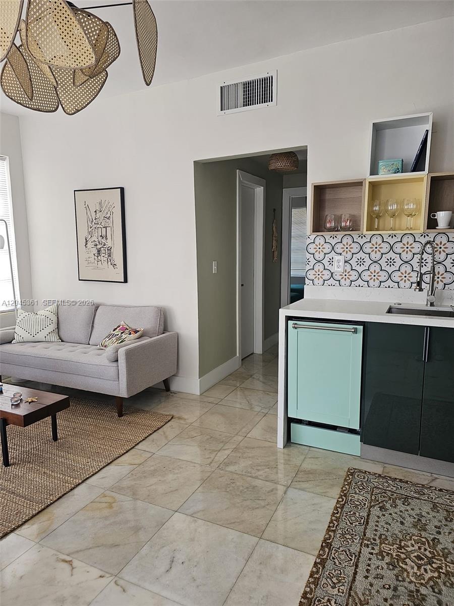 Residential in Miami Beach 2