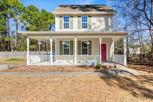 2398 Catherine Lake Rd, Richlands, NC, 28574-5140 | Card Image