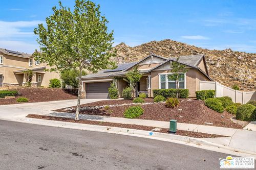 743 Pooish Ave, San Jacinto, CA, 92582-2785 | Card Image