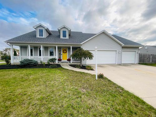 303 Chiswell Run, Avilla, IN, 46710 | Card Image