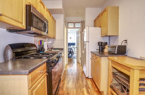 apt-3-228 Madison St, Hoboken, NJ, 07030-1954 | Card Image