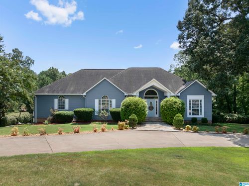 142 Sonnys Ln, DORA, AL, 35062-4312 | Card Image