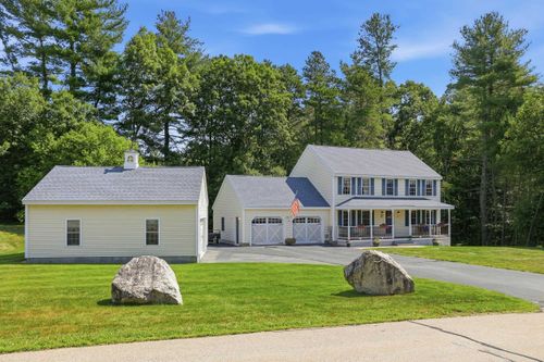 30 Township Rd, Pelham, NH, 03076-5307 | Card Image