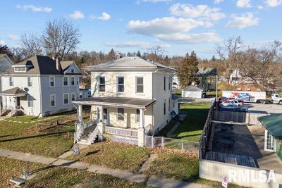 2210 W 3 Rd Street, House other with 3 bedrooms, 2 bathrooms and null parking in Davenport IA | Image 3