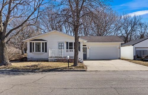 112 N Bruce St, Ivanhoe, MN, 56142-9716 | Card Image