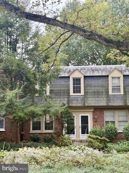 unit-204-1303 S Barton St, ARLINGTON, VA, 22204-4863 | Card Image