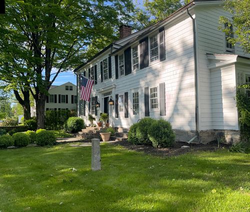 118 Sanfordtown Rd, Redding, CT, 06896-2413 | Card Image