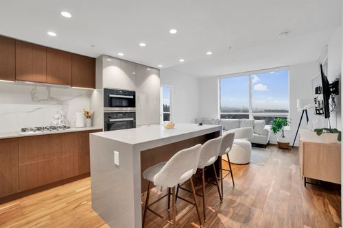 1302-1675 Lions Gate Lane, North Vancouver, BC, V7P0E3 | Card Image