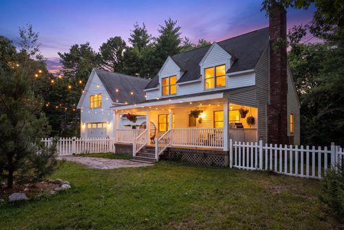 11 Highmeadow Dr, Gorham, ME, 04038-2314 | Card Image