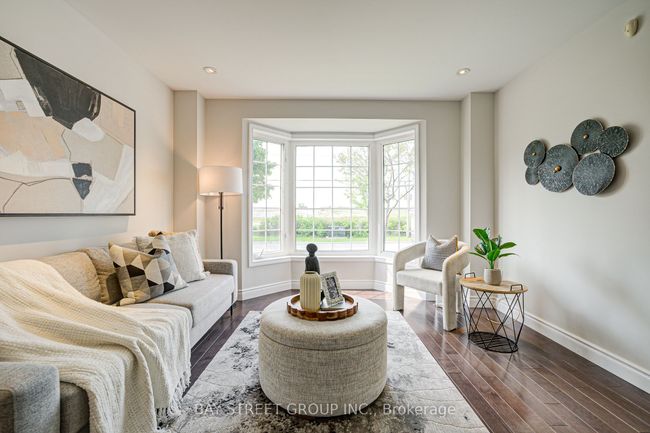 43 Tower Bridge Cres, House other with 4 bedrooms, 4 bathrooms and 1 parking in Markham ON | Image 4