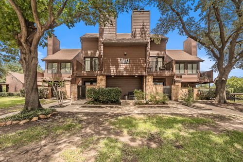 2205-1712 Baird Farm Cir, Arlington, TX, 76006-5425 | Card Image